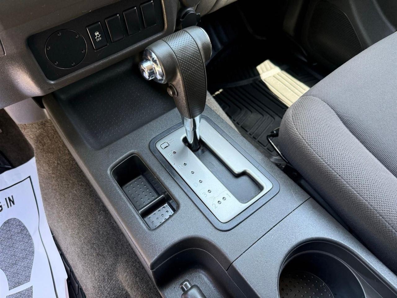 Nissan Frontier  2013