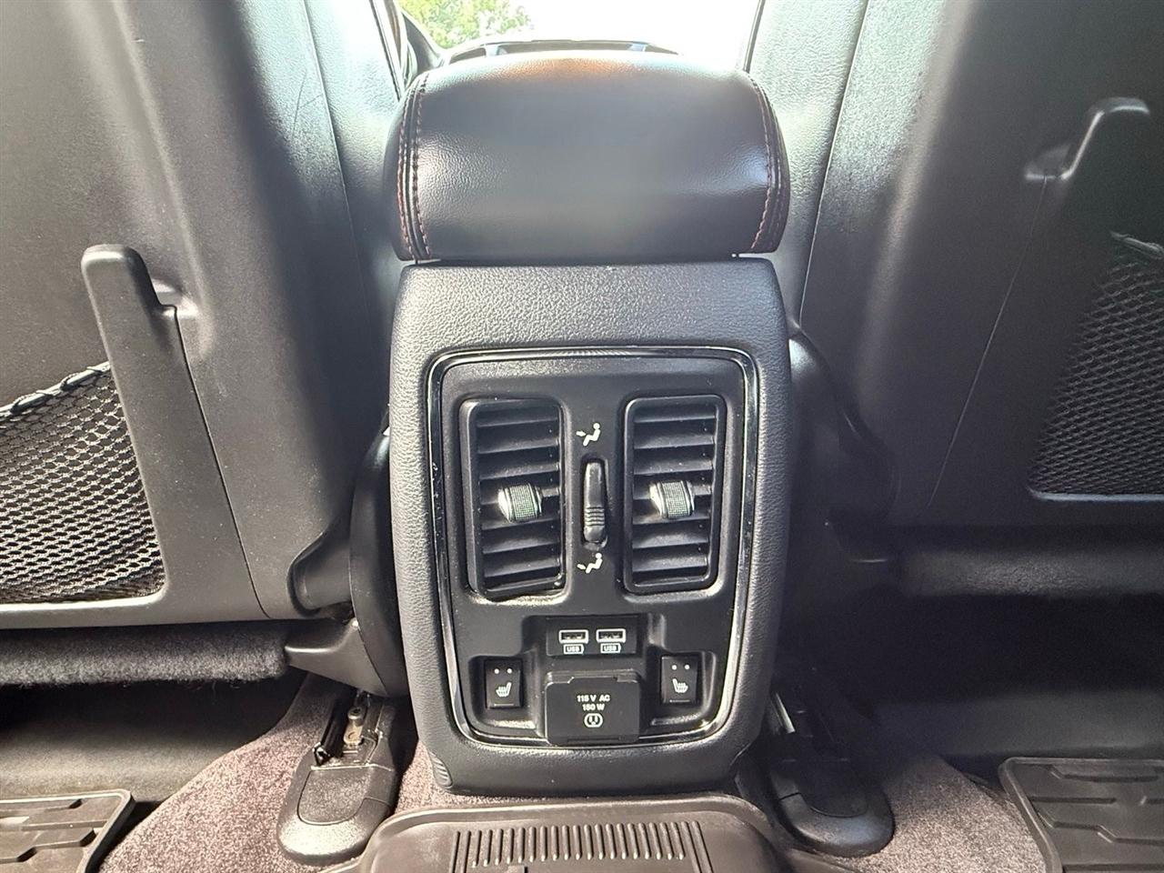Jeep Grand Cherokee  2017