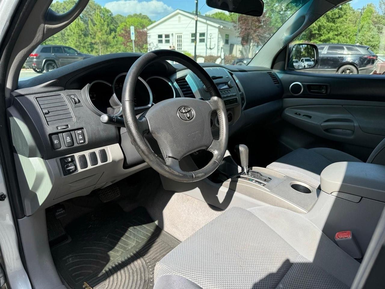 Toyota Tacoma  2005