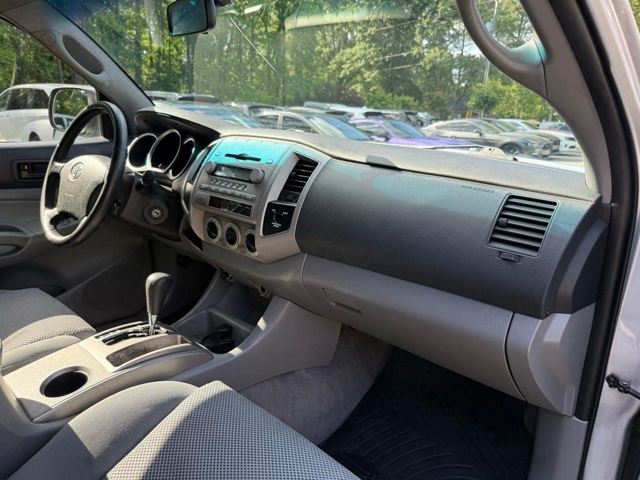 Toyota Tacoma  2005
