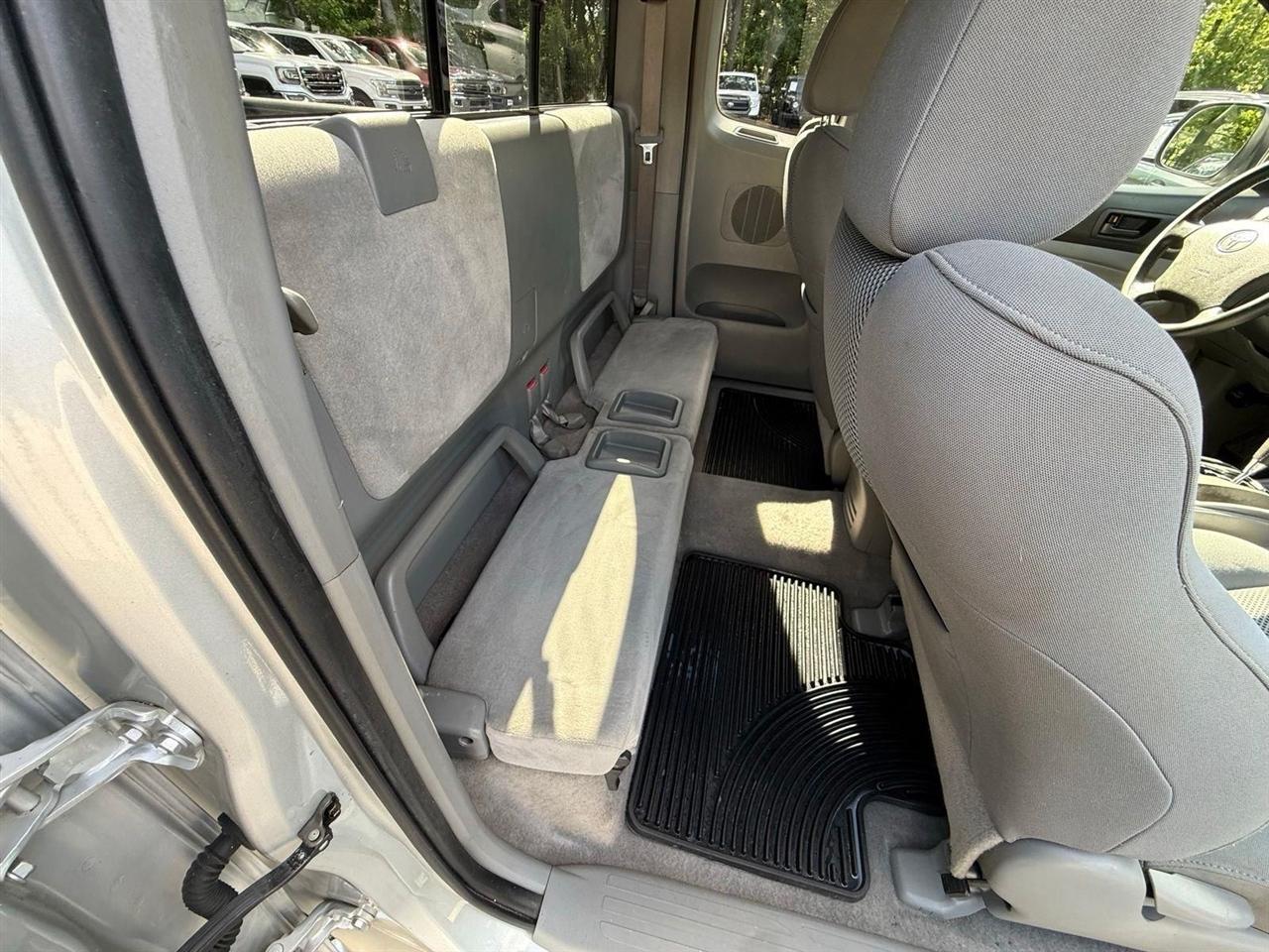 Toyota Tacoma  2005