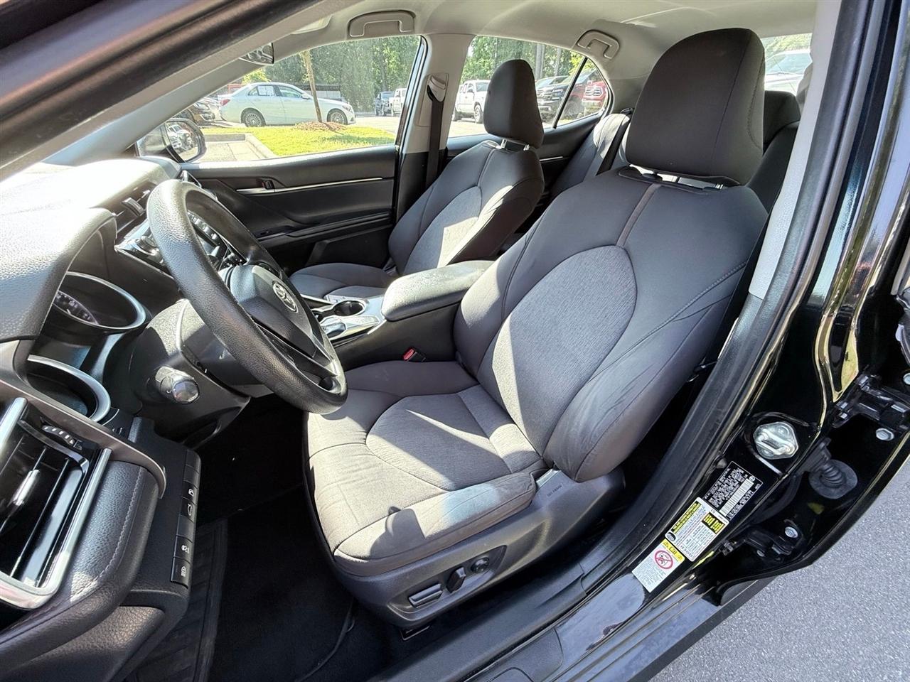 Toyota Camry  2018