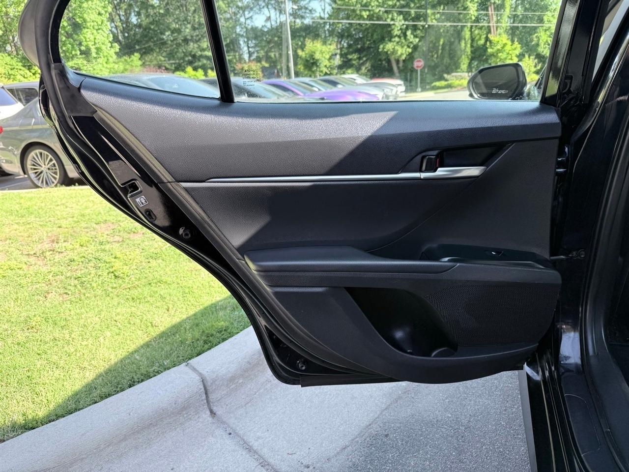 Toyota Camry  2018