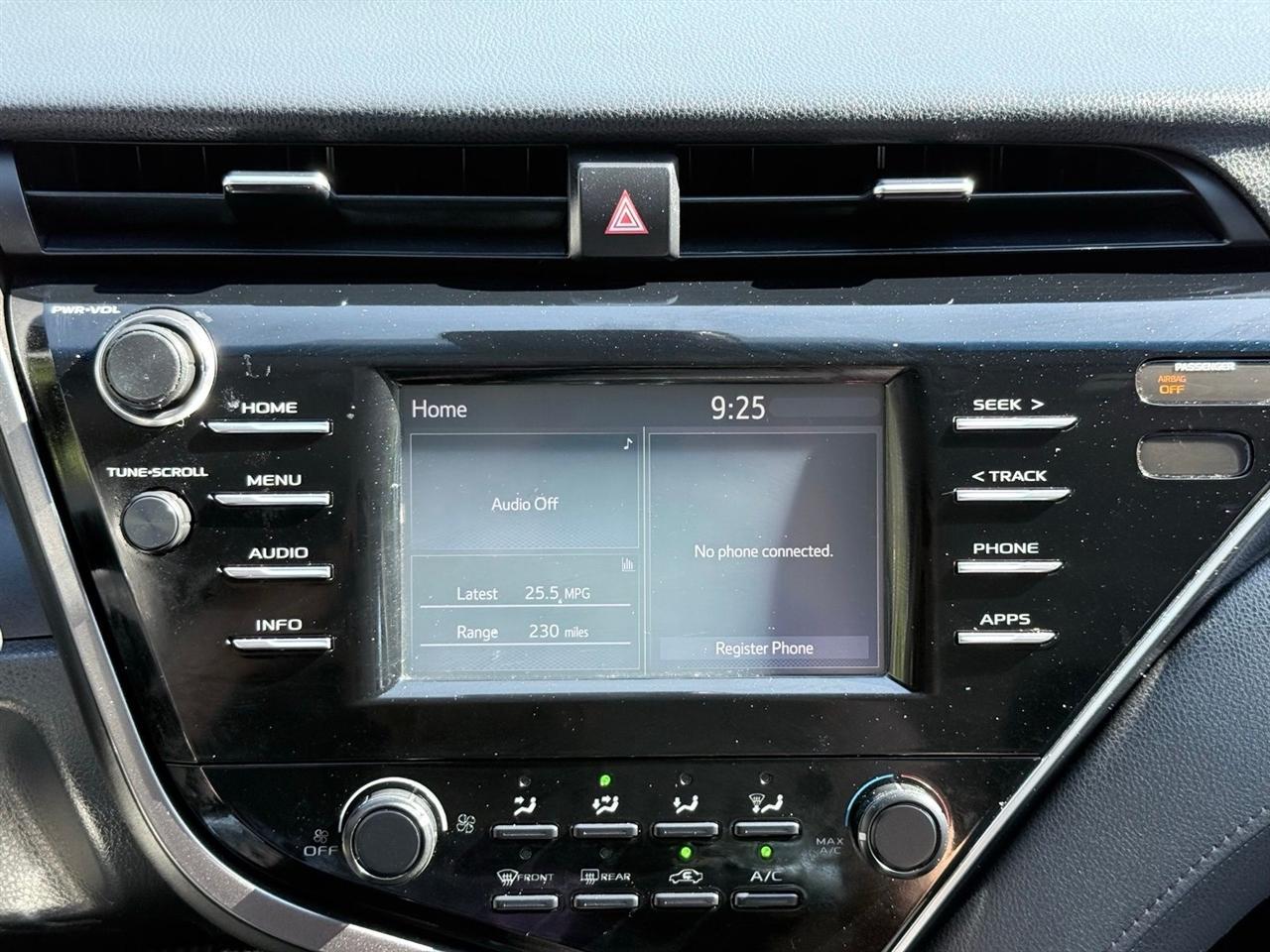 Toyota Camry  2018