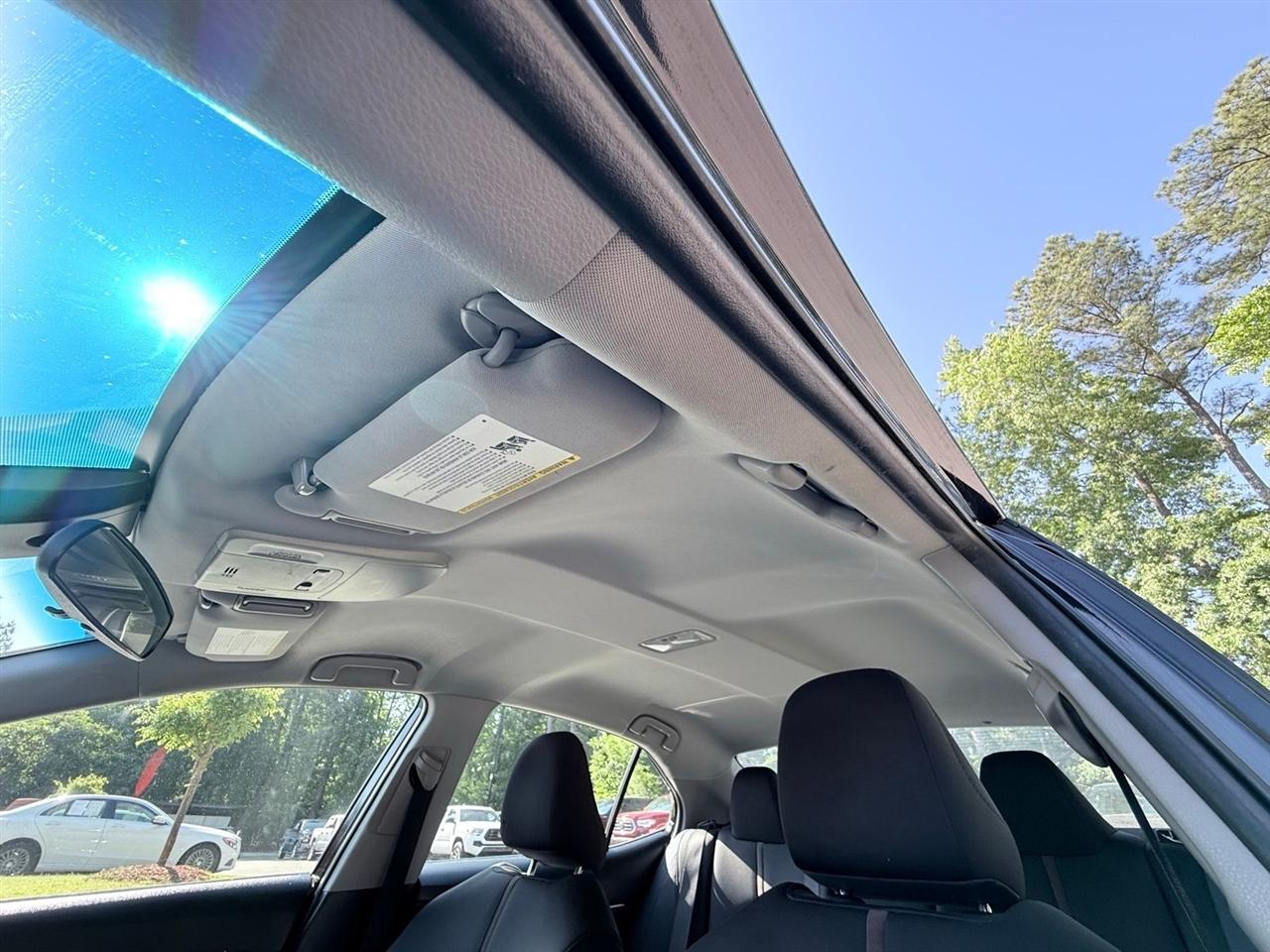 Toyota Camry  2018