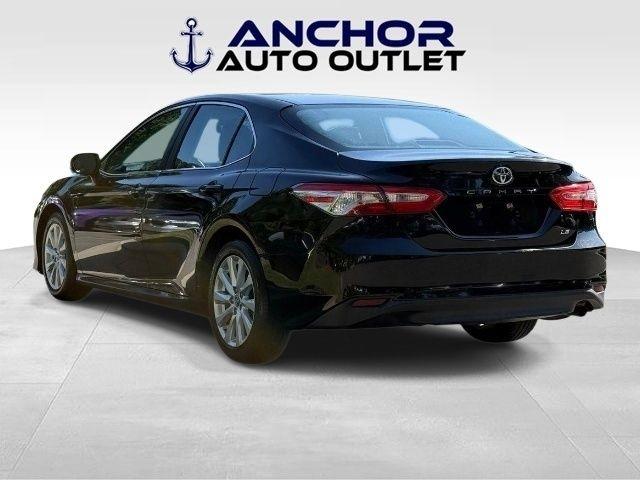 Toyota Camry  2018