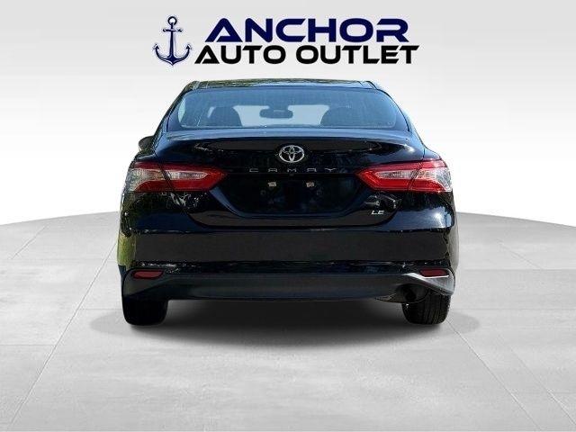 Toyota Camry  2018