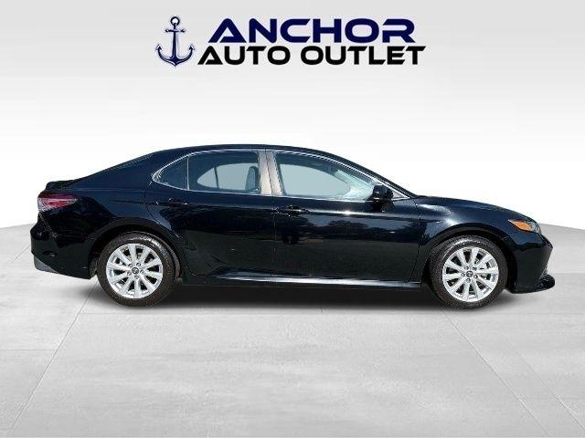 Toyota Camry  2018
