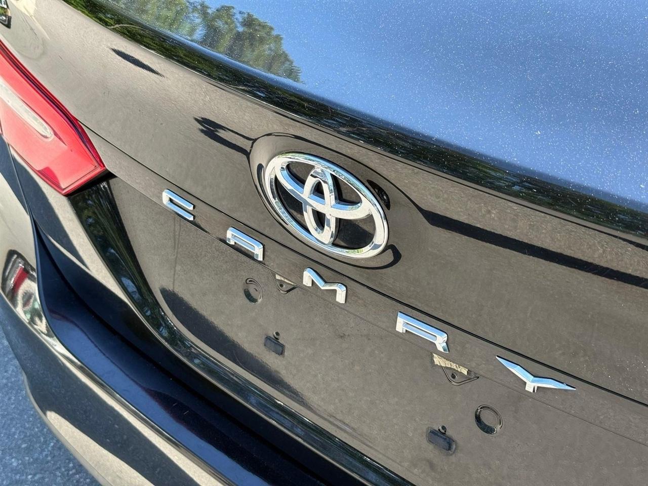 Toyota Camry  2018