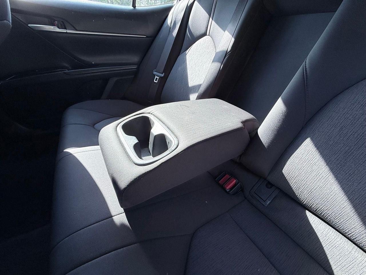 Toyota Camry  2018