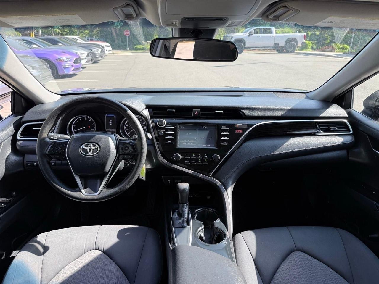 Toyota Camry  2018