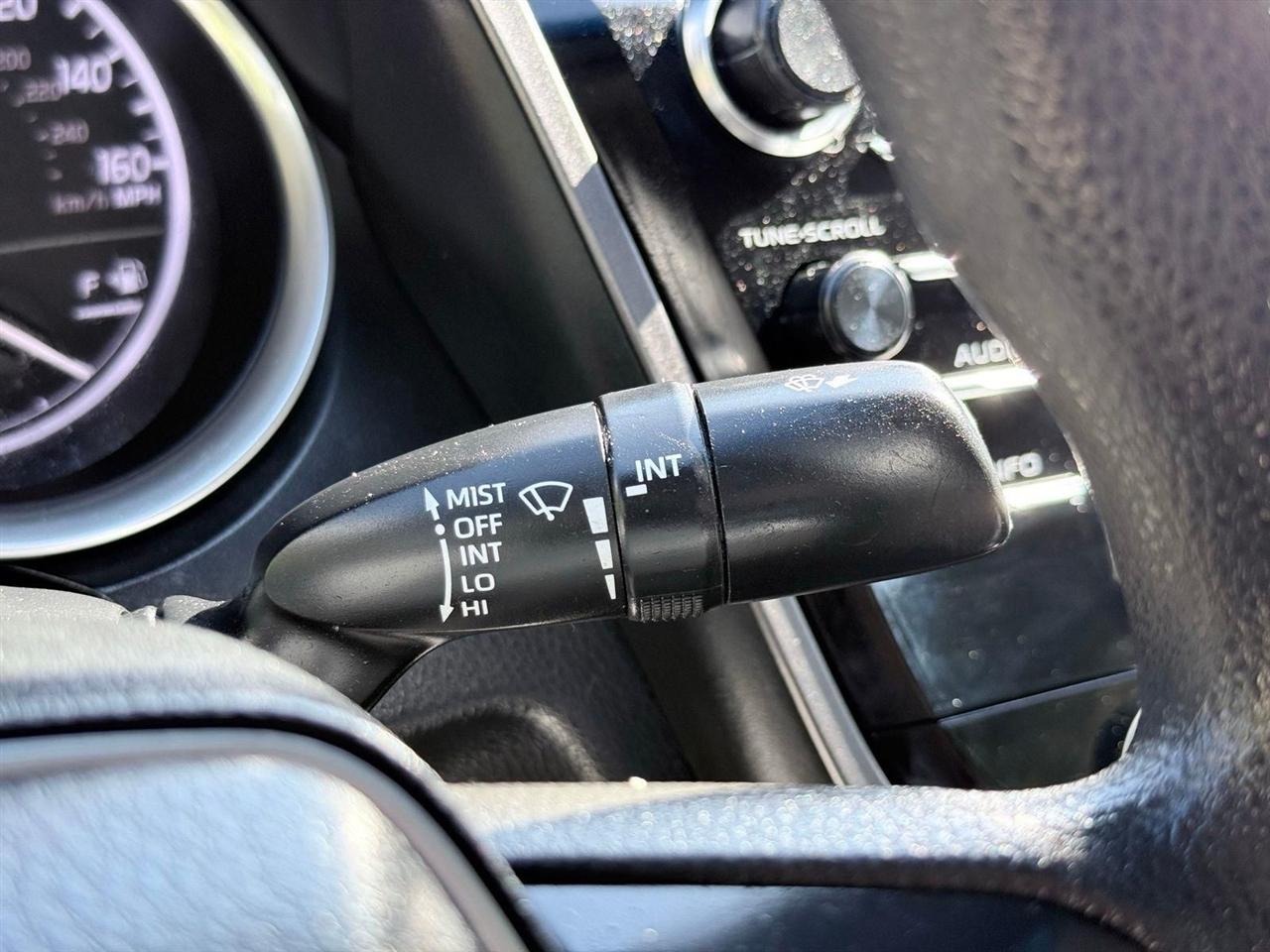 Toyota Camry  2018