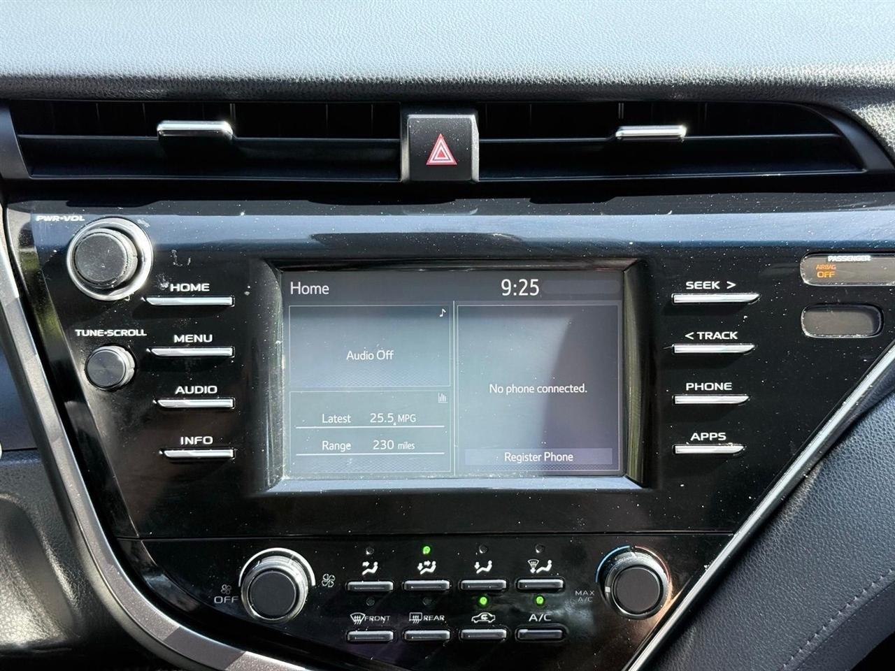 Toyota Camry  2018