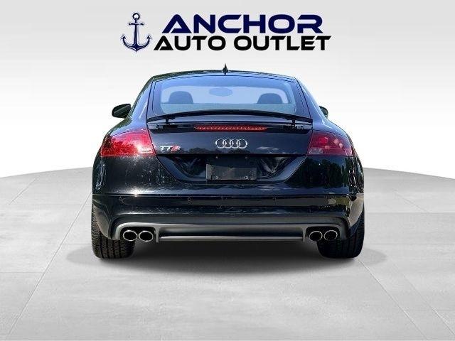 Audi TTS  2015