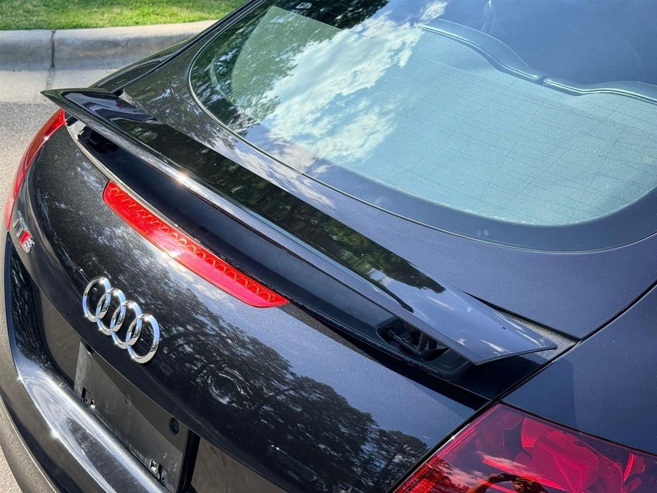 Audi TTS  2015