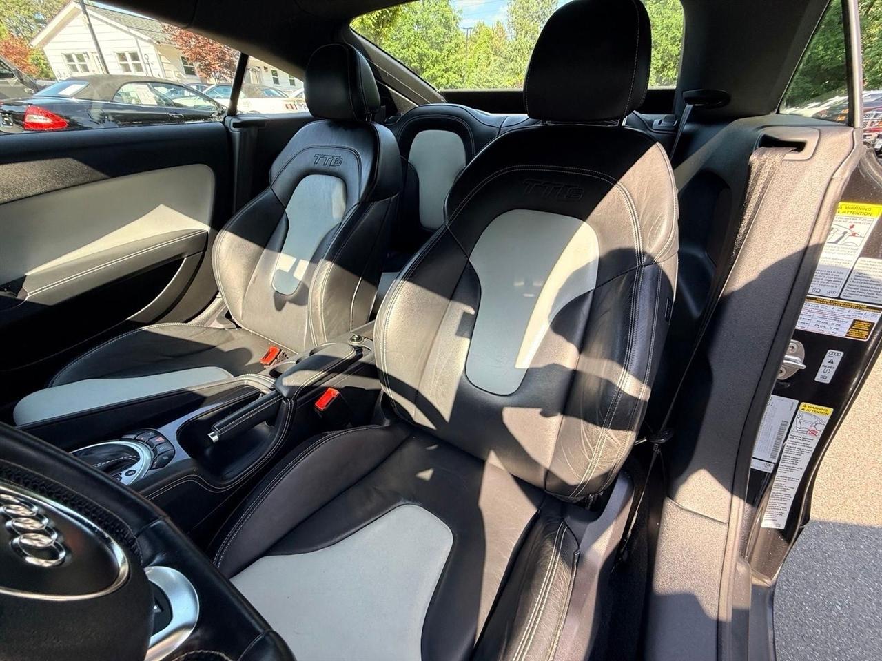 Audi TTS  2015