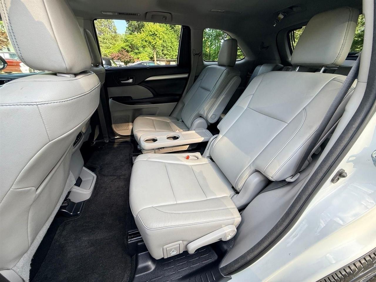 Toyota Highlander  2018
