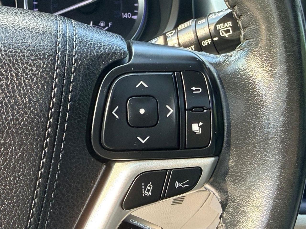 Toyota Highlander  2018
