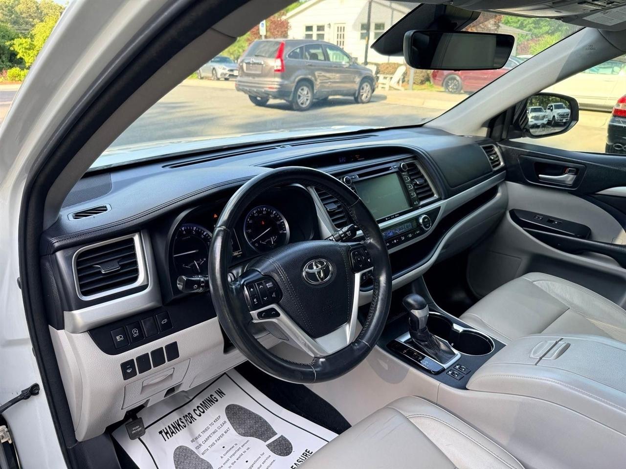 Toyota Highlander  2018