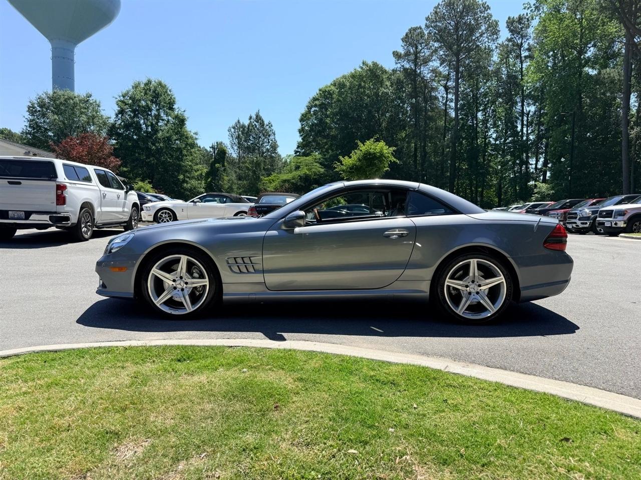 Mercedes-Benz SL-Class  2009