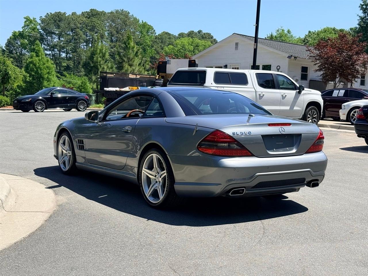 Mercedes-Benz SL-Class  2009