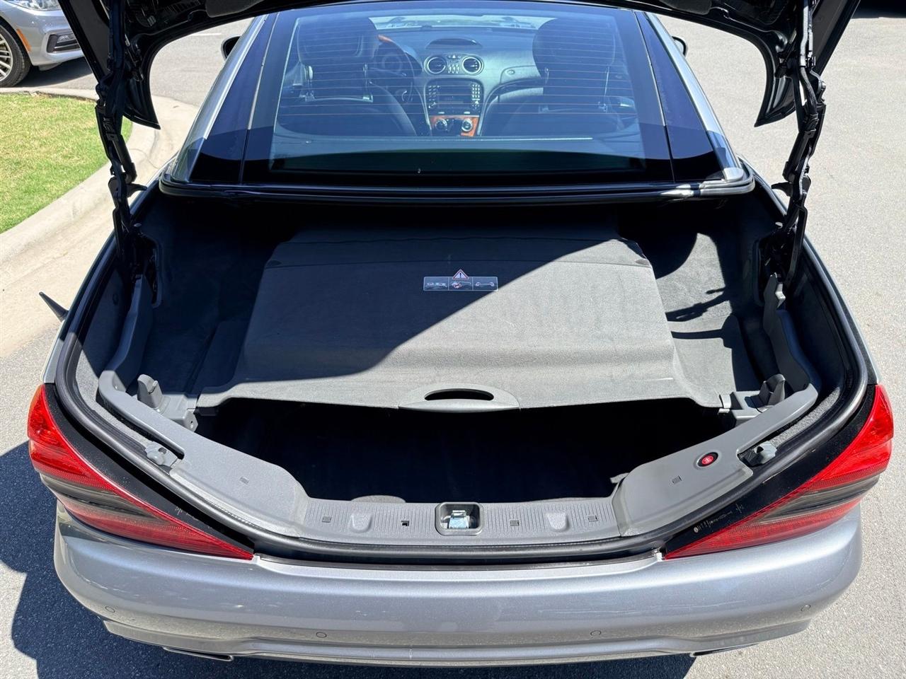Mercedes-Benz SL-Class  2009