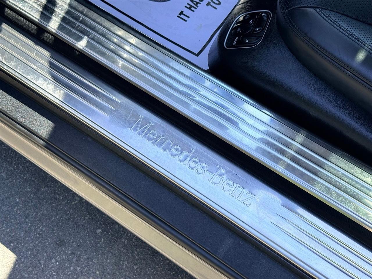 Mercedes-Benz SL-Class  2009