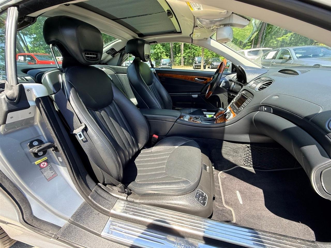 Mercedes-Benz SL-Class  2009