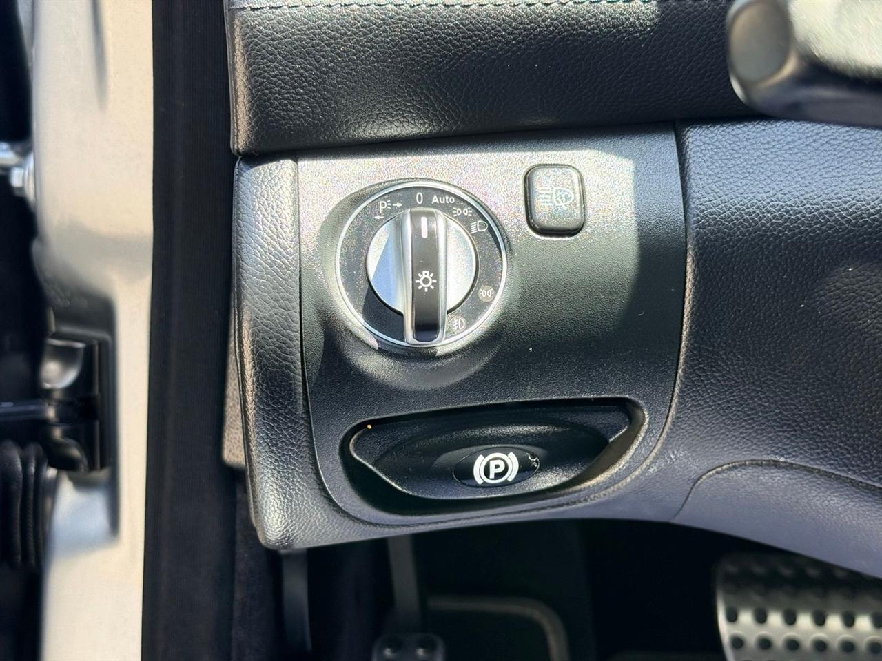 Mercedes-Benz SL-Class  2009
