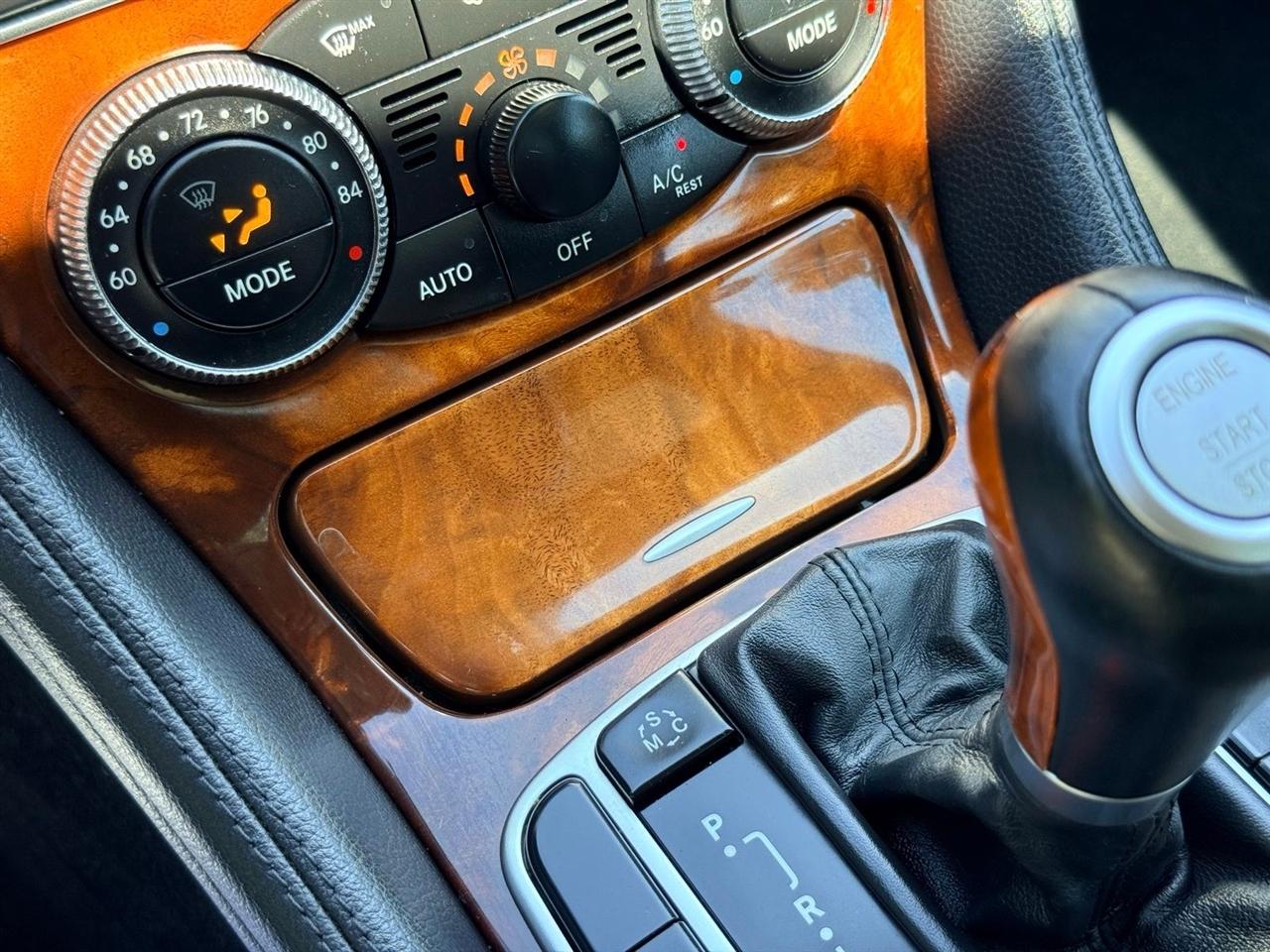 Mercedes-Benz SL-Class  2009