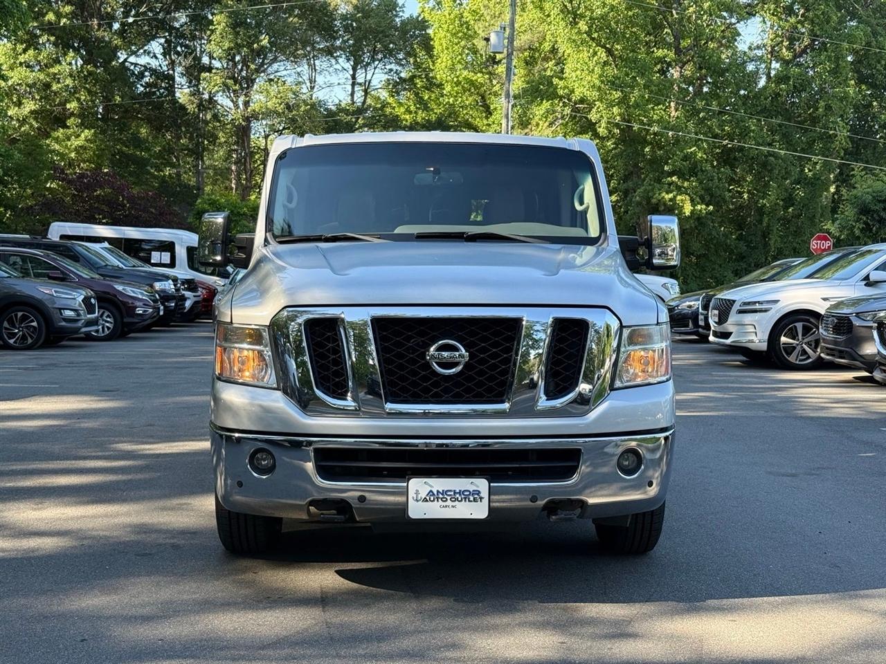 Nissan NV Passenger  2016