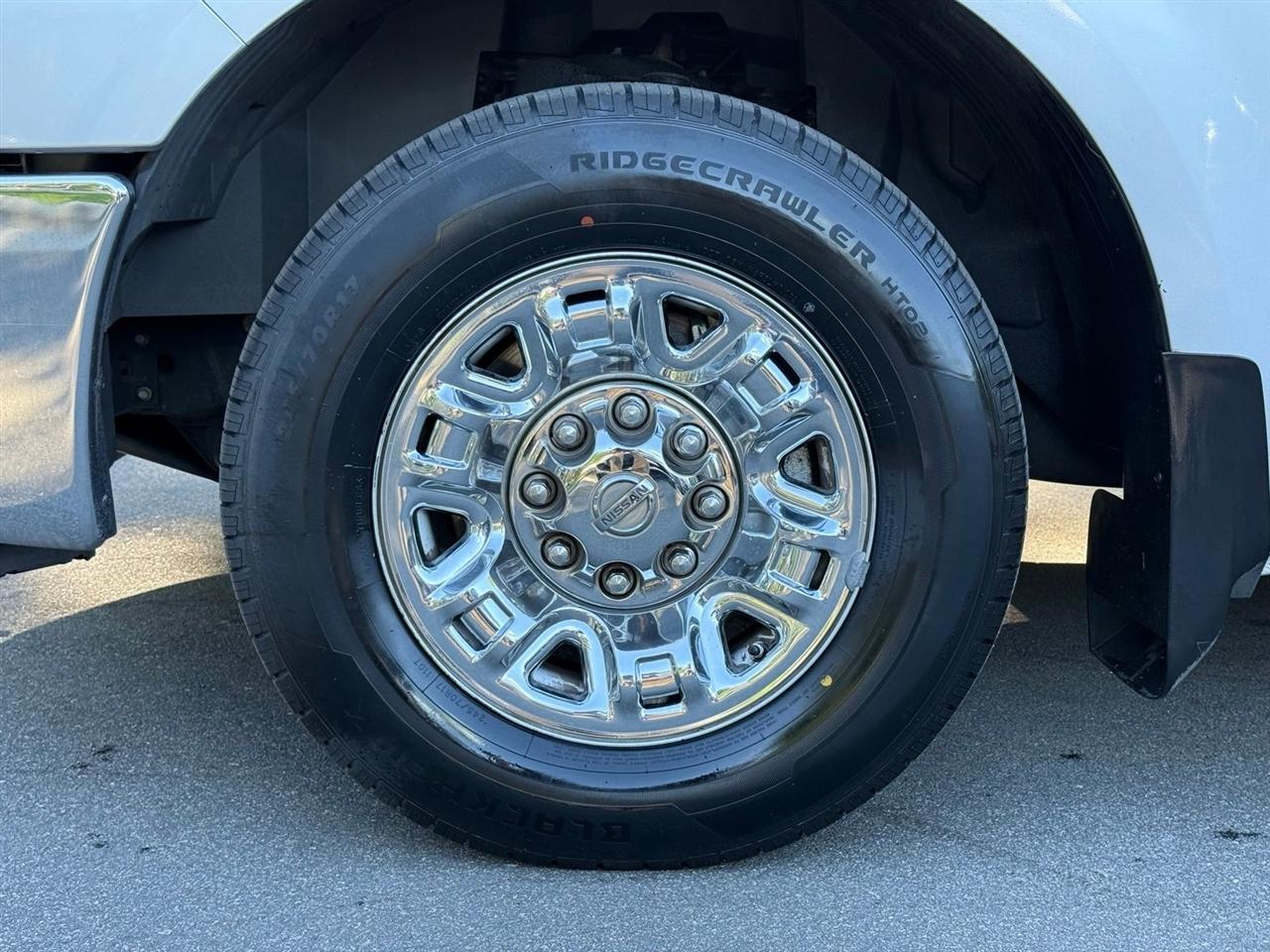 Nissan NV Passenger  2016