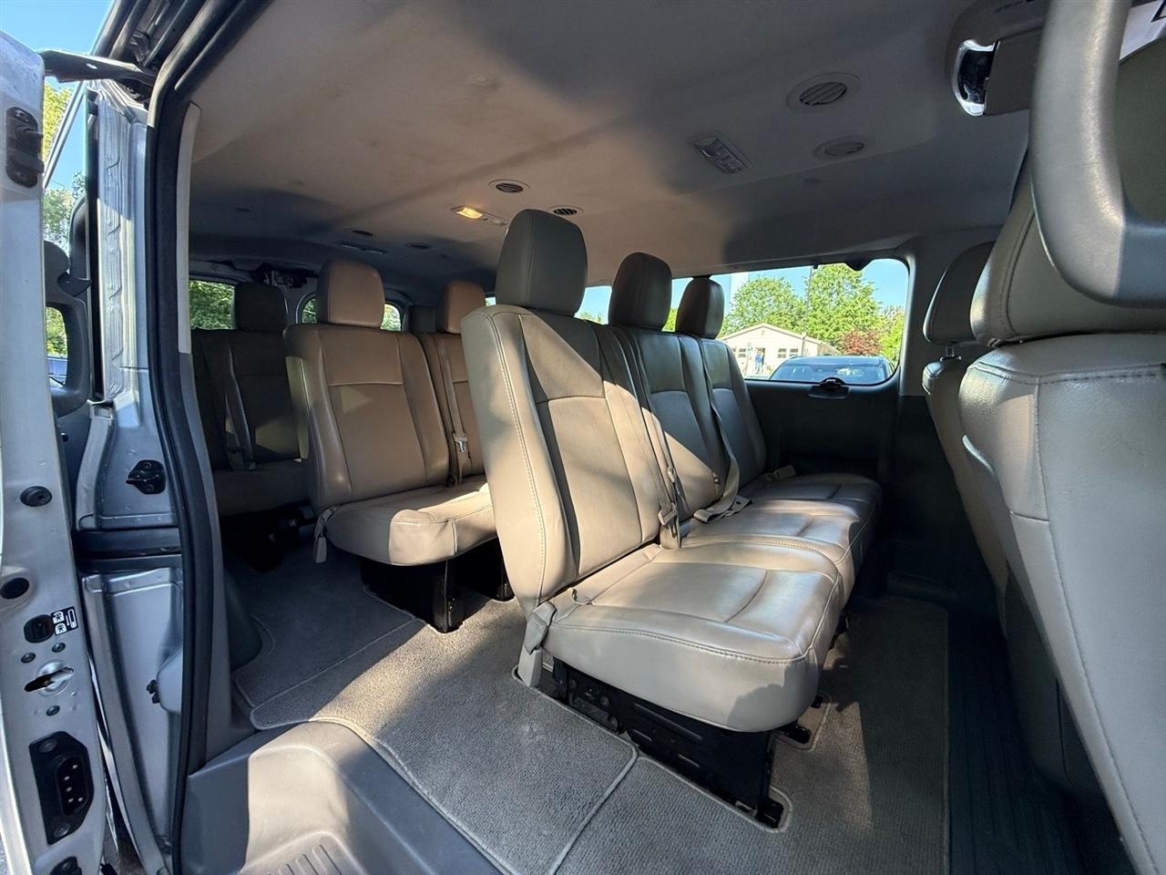 Nissan NV Passenger  2016