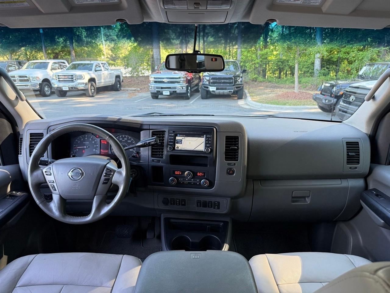 Nissan NV Passenger  2016