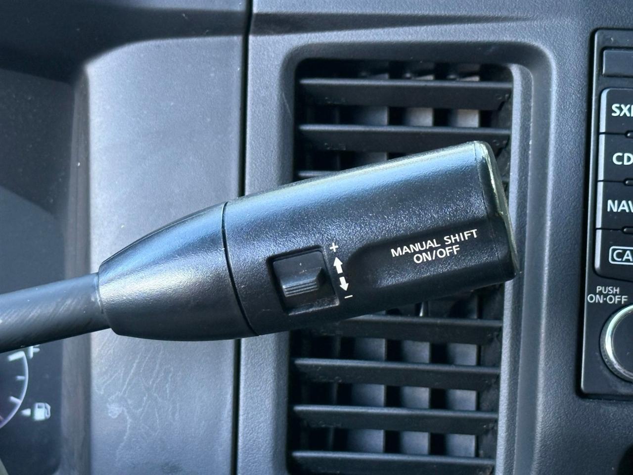 Nissan NV Passenger  2016