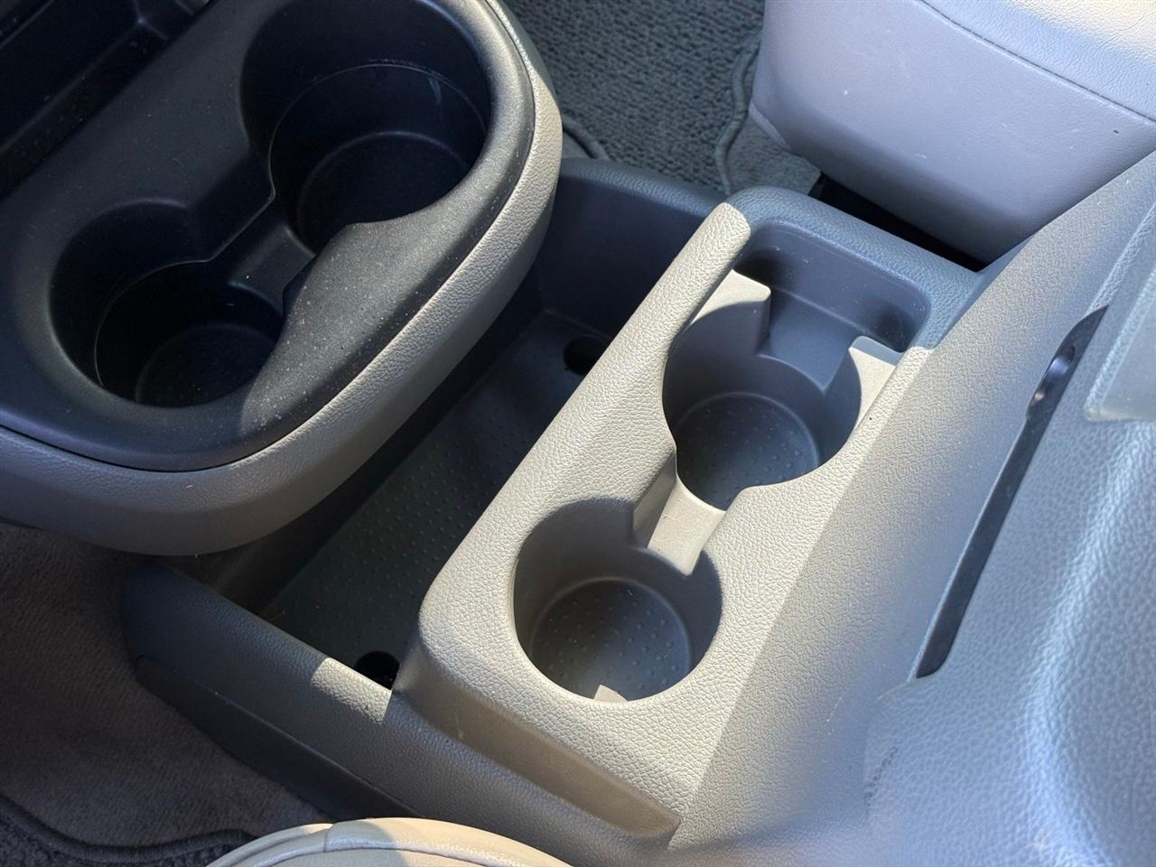 Nissan NV Passenger  2016