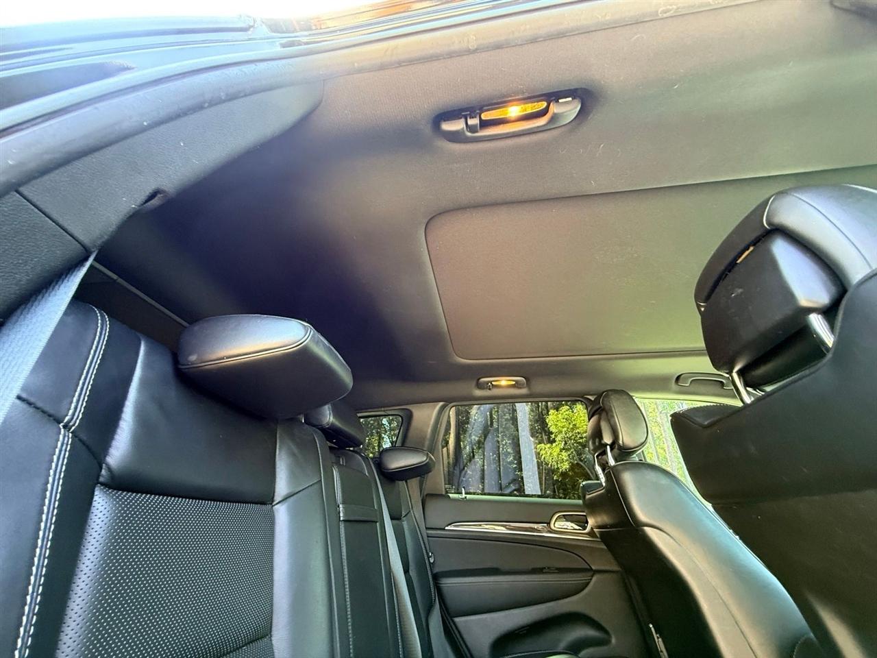 Jeep Grand Cherokee  2014