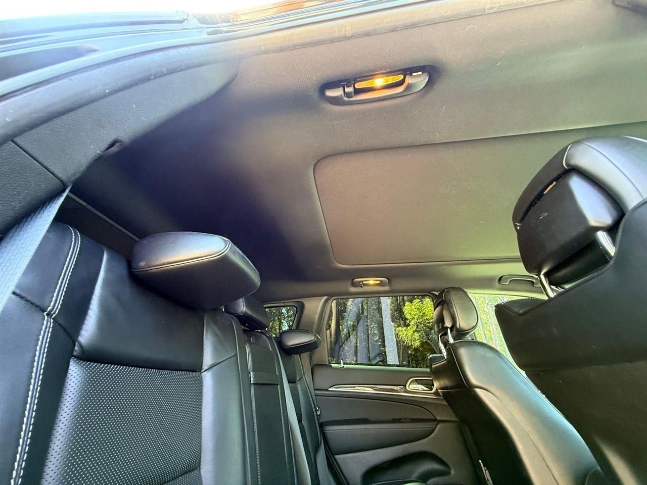 Jeep Grand Cherokee  2014