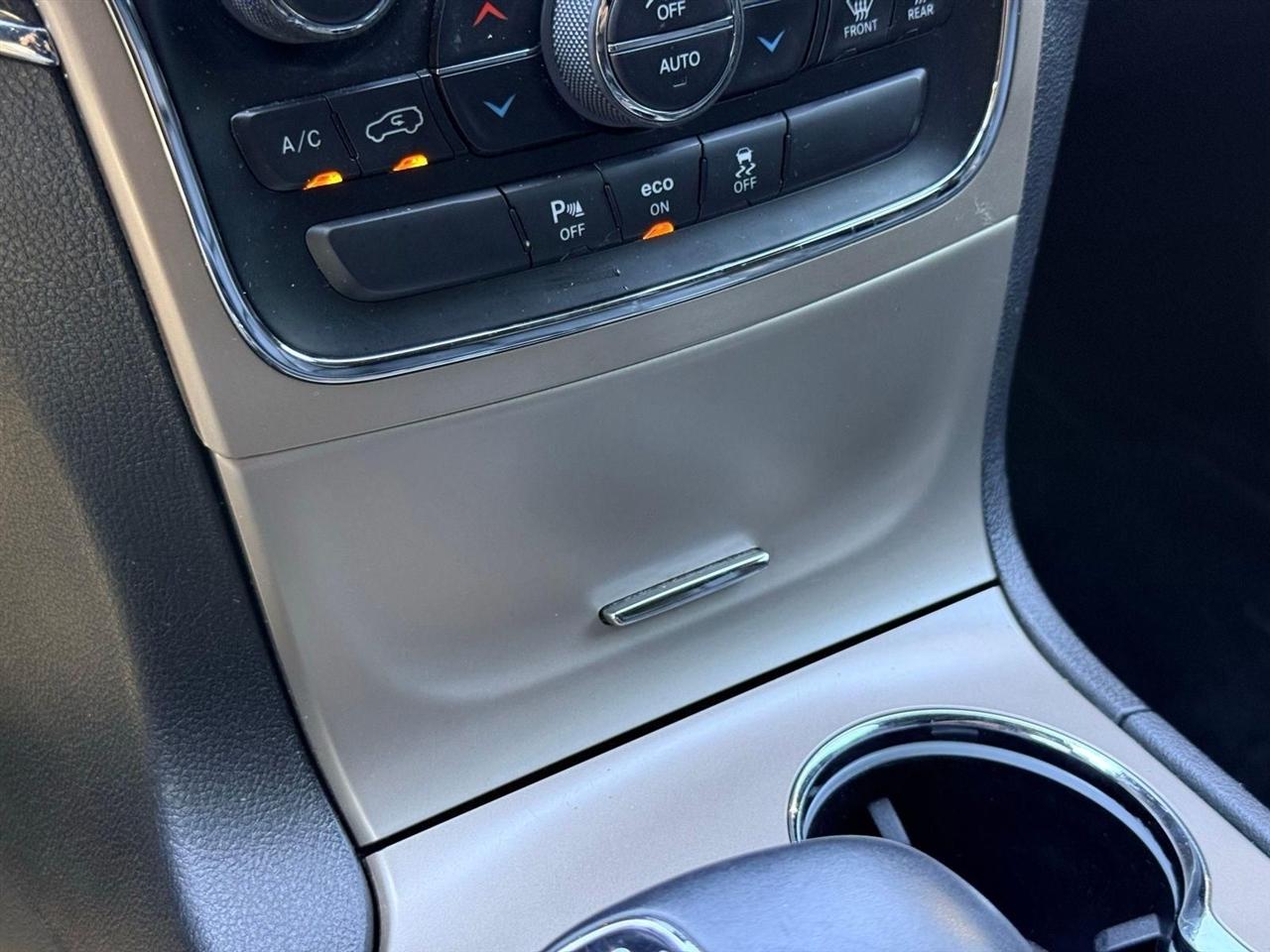 Jeep Grand Cherokee  2014