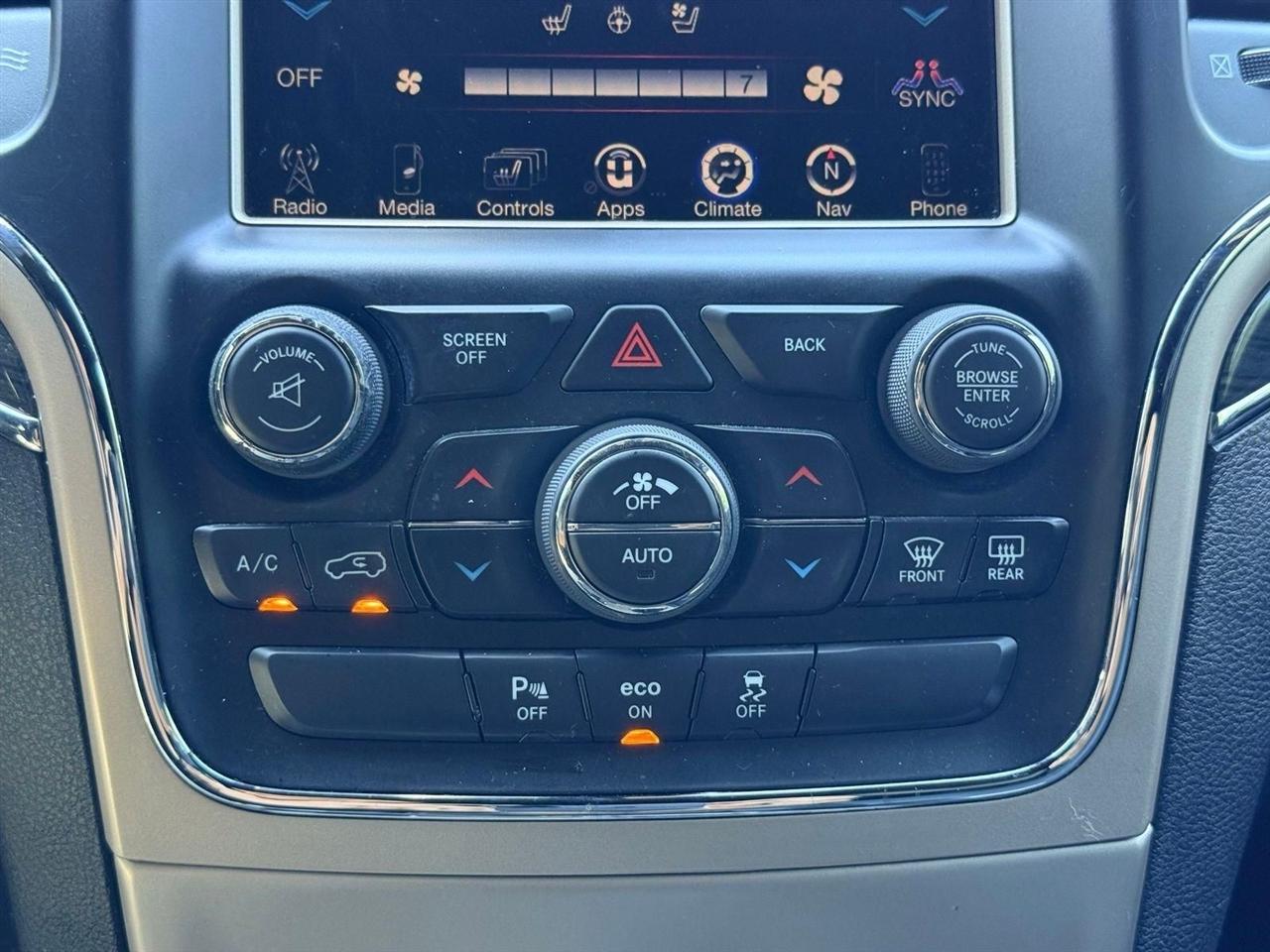 Jeep Grand Cherokee  2014