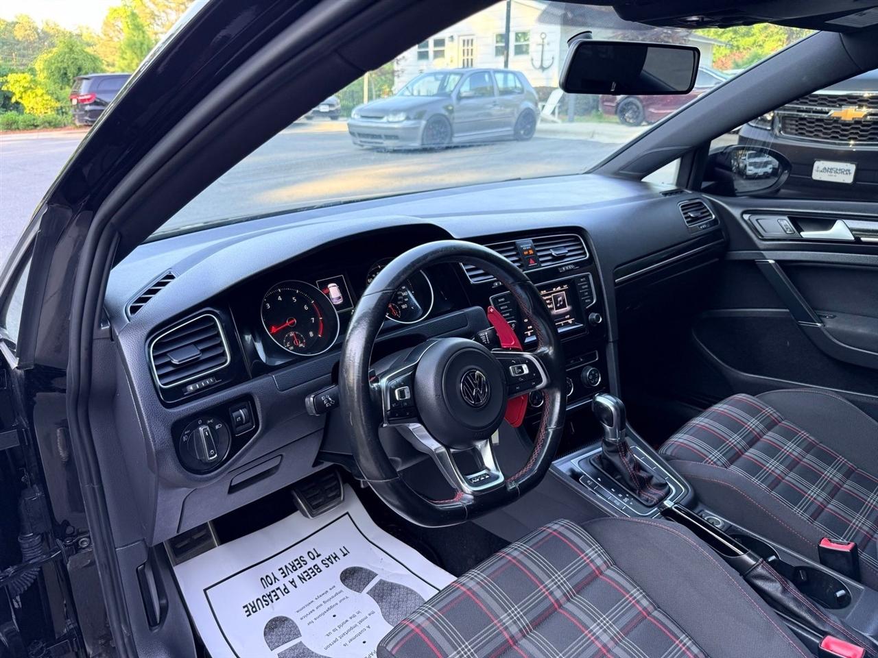 Volkswagen GTI  2015