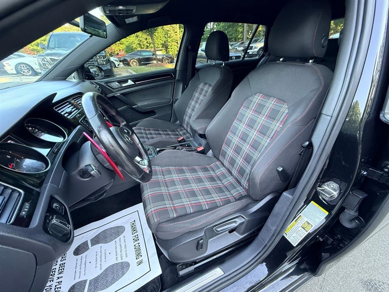 Volkswagen GTI  2015