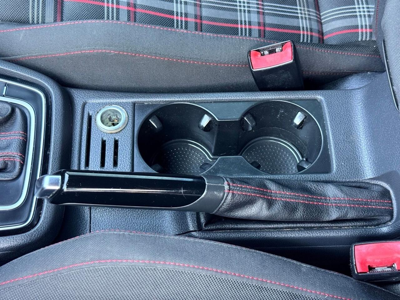 Volkswagen GTI  2015