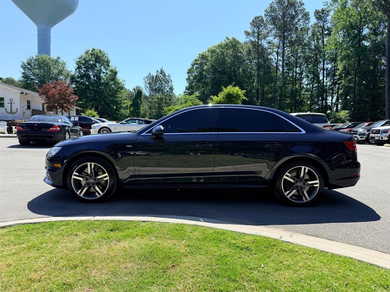 Audi A4  2017
