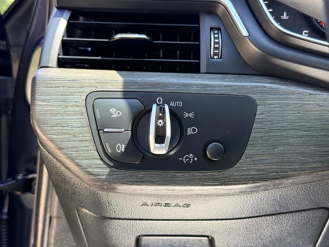 Audi A4  2017