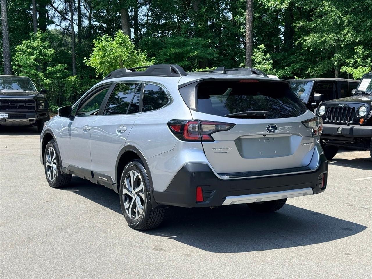 Subaru Outback  2022