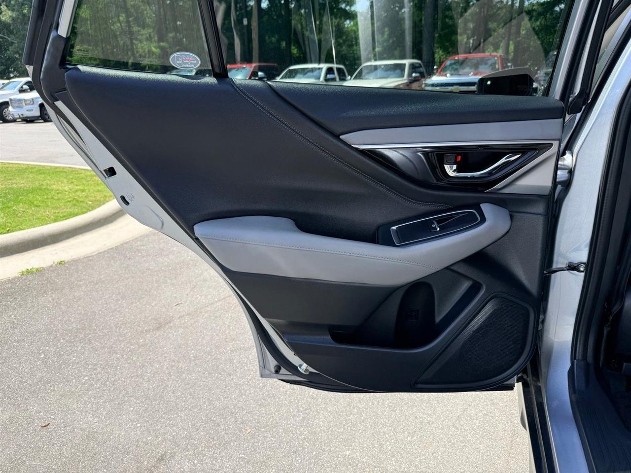 Subaru Outback  2022