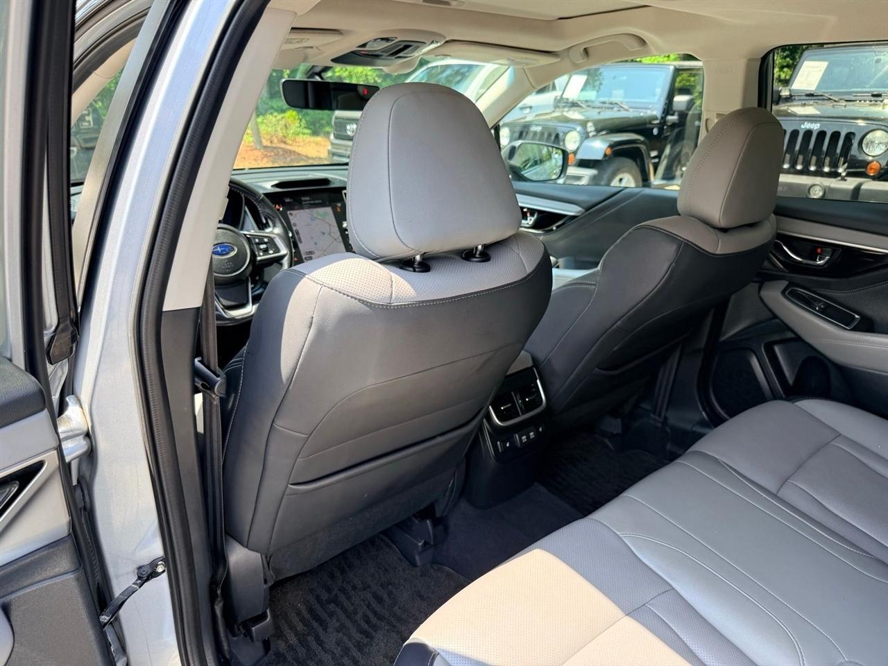 Subaru Outback  2022