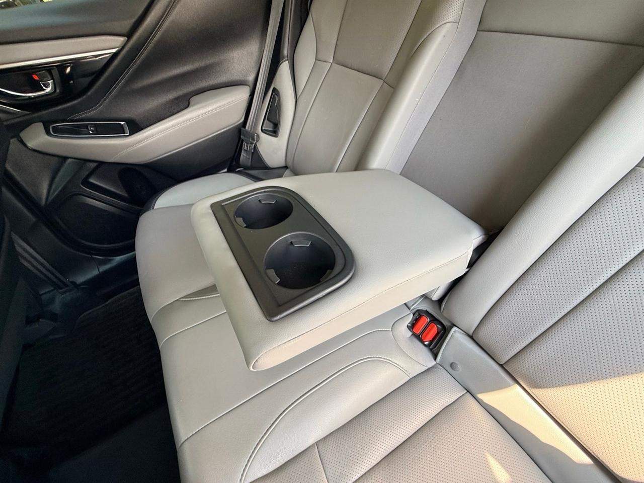 Subaru Outback  2022