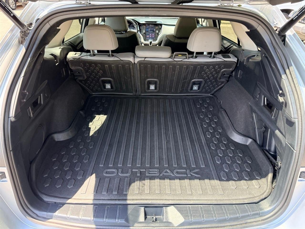 Subaru Outback  2022
